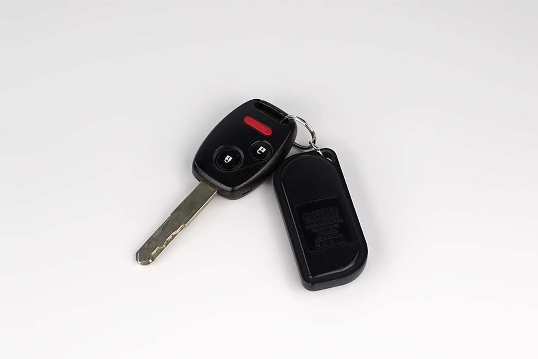 Batterij autosleutel leeg en auto start niet: dit doe je stap voor stap